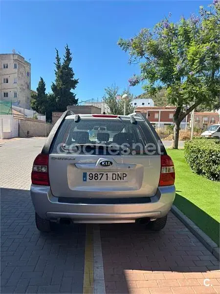 Usado Kia Sportage LX 112 CV (82 kW) 2005 Gris / plata SUV