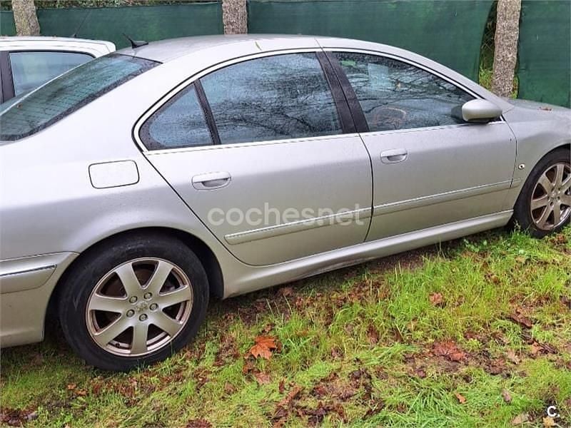 Usado Peugeot 607 204 CV (150 kW) 2005 Beige Berlina