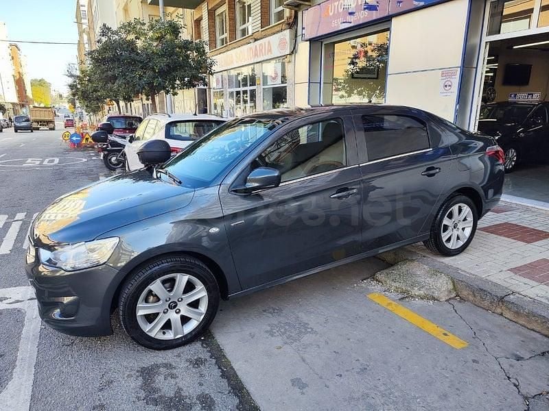 Usado Citroën C-Elysee I Exclusive 100 CV (73 kW) 2016 Gris Berlina