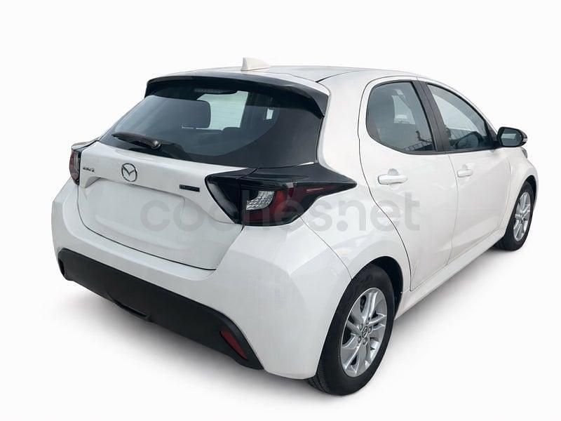 Usado Mazda 2 Center-Line 116 CV (85 kW) 2024 Blanco Utilitario