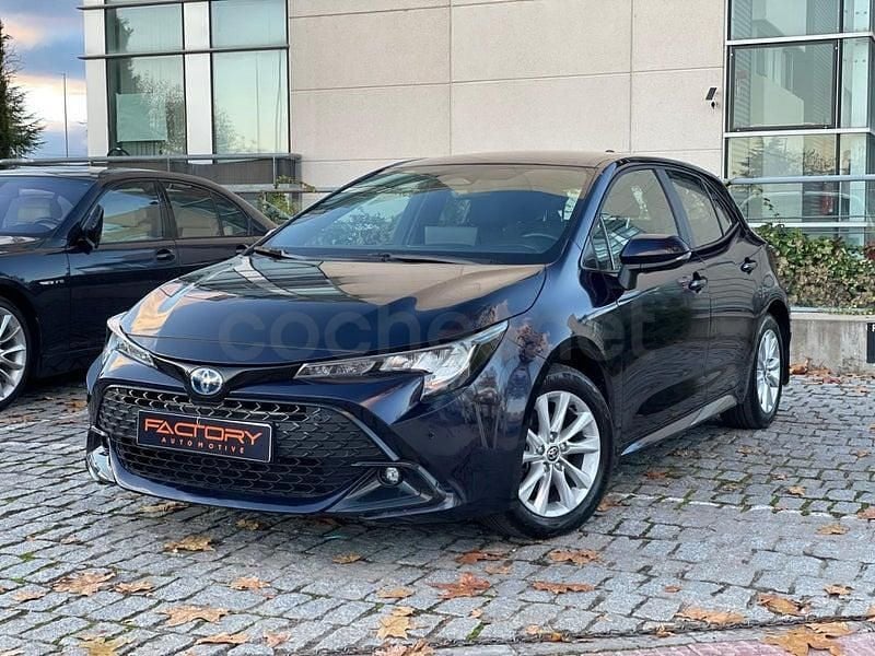 Usado Toyota Corolla Active 140 CV (102 kW) 2023 Azul Berlina