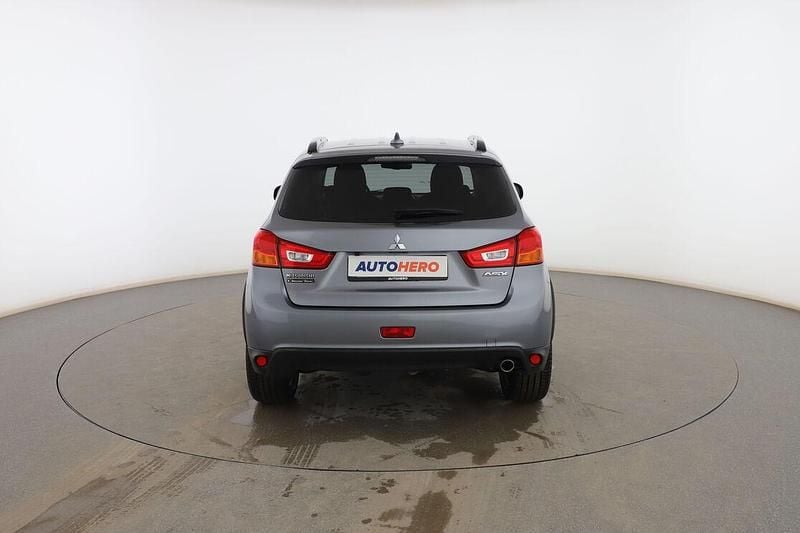 Usado Mitsubishi ASX Motion 115 CV (84 kW) 2018 Gris SUV