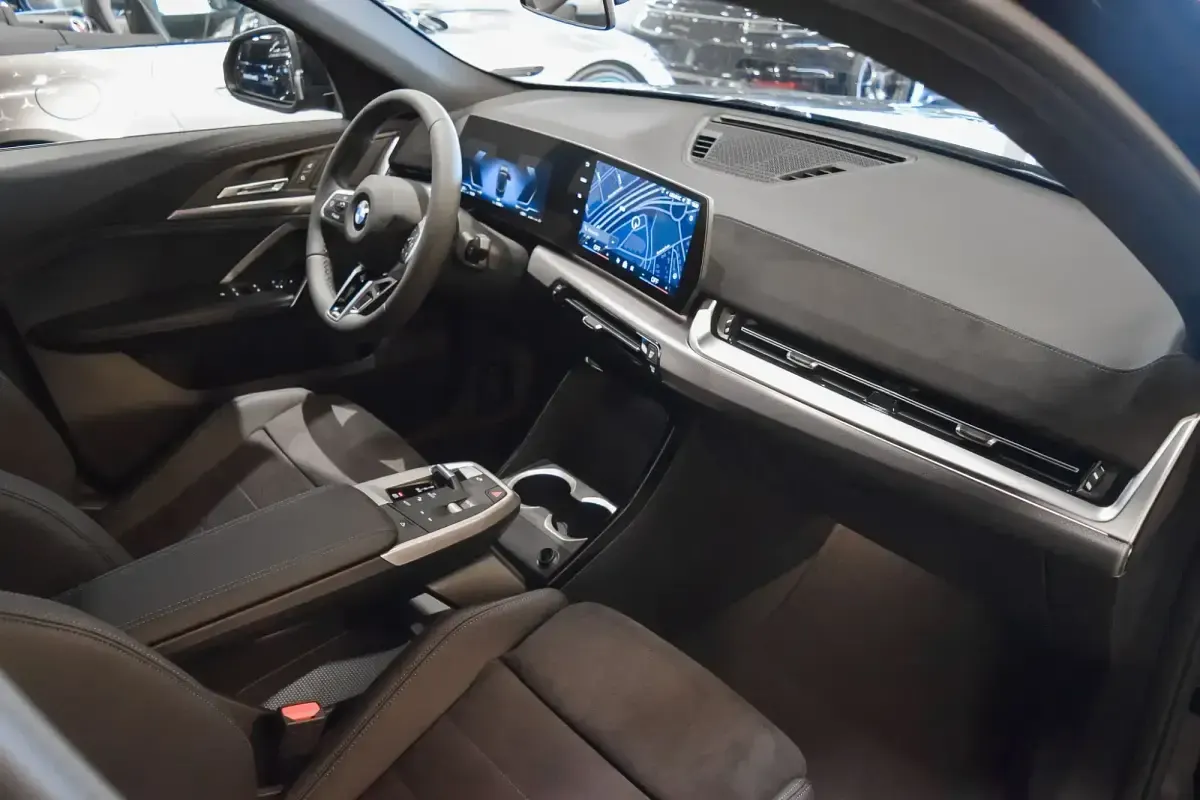 Usado BMW X2 M Sport 163 CV (119 kW) 2026 Negro SUV