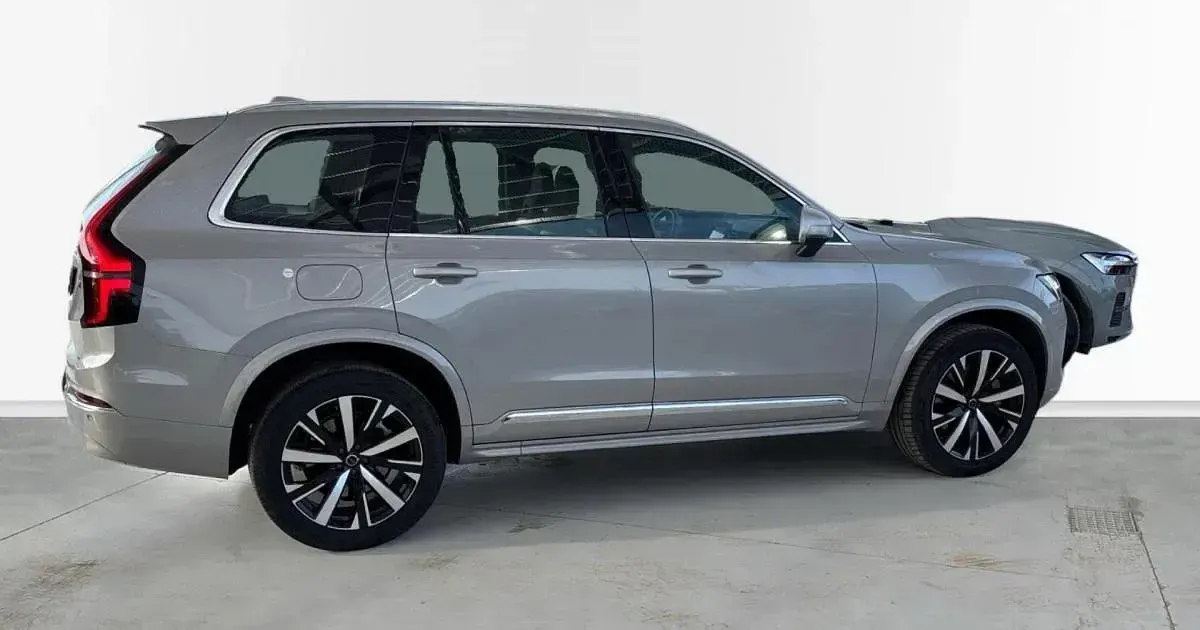 Usado Volvo XC90 Core 250 CV (183 kW) 2025 SUV