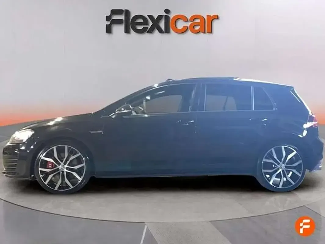 Usado VW Golf VII GTI 230 CV (169 kW) 2016 Negro Utilitario