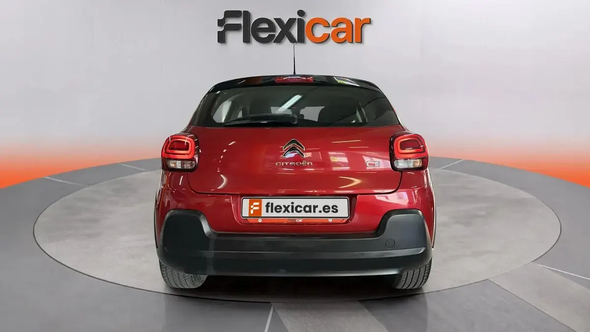 Usado Citroën C3 PureTech 83 CV (61 kW) 2022 Rojo Utilitario