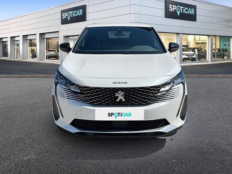 Usado Peugeot 3008 Allure 130 CV (95 kW) 2023 Blanco SUV