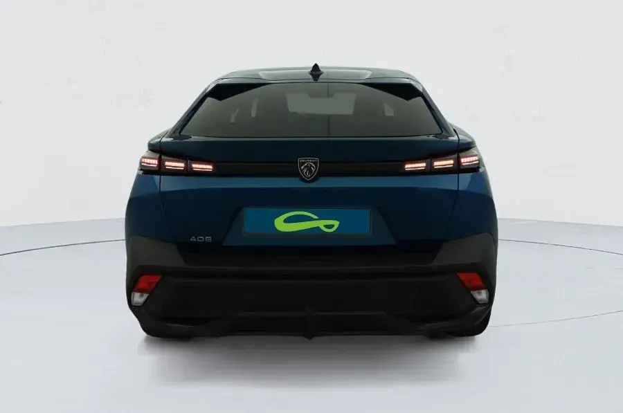Usado Peugeot 408 Allure 136 CV (100 kW) 2025 SUV