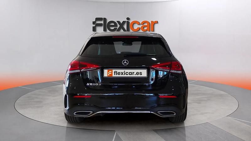 Usado Mercedes A200 150 CV (110 kW) 2019 Negro Berlina