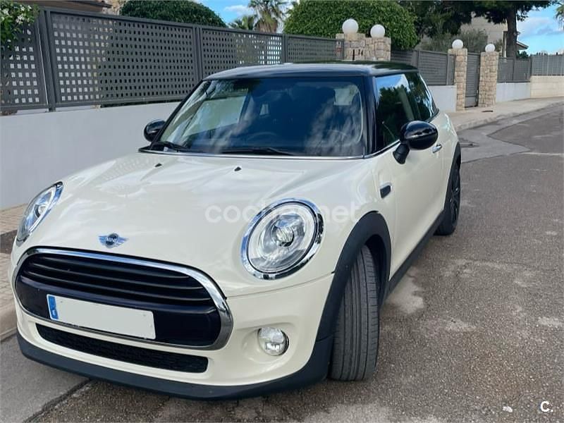 Usado Mini Cooper 136 CV (100 kW) 2016 Beige Utilitario