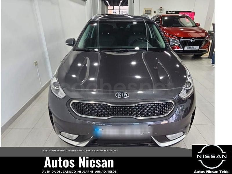 Usado Kia Niro 141 CV (103 kW) 2019 Gris / plata SUV