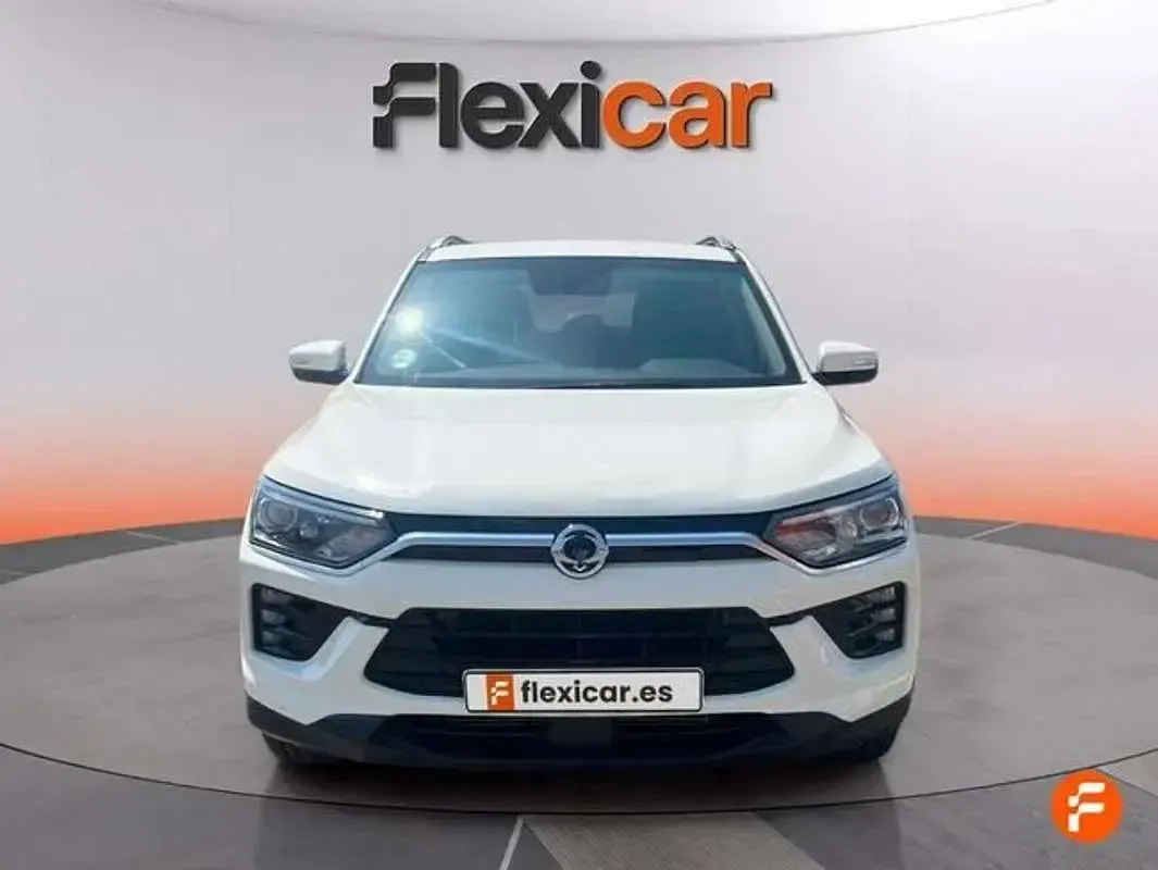 Usado SsangYong Korando Limited 148 CV (108 kW) 2024 Blanco SUV