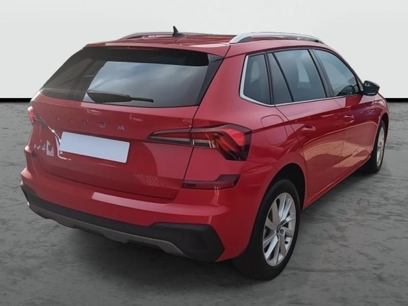 Nuevo Skoda Kamiq Selection 115 CV (84 kW) 2026 Rojo velvet metalizado SUV
