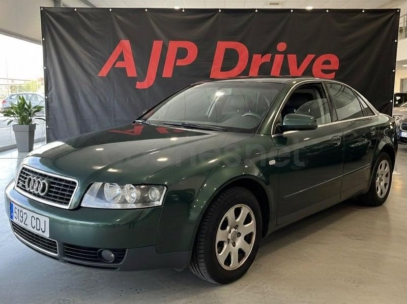 Usado Audi A4 130 CV (95 kW) 2003 Verde Berlina