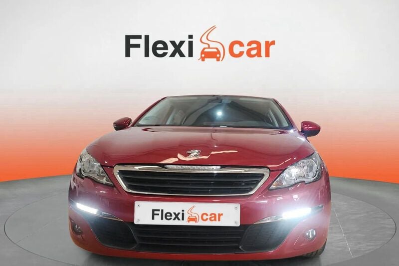 Usado Peugeot 308 Style 111 CV (81 kW) 2016 Rojo Berlina