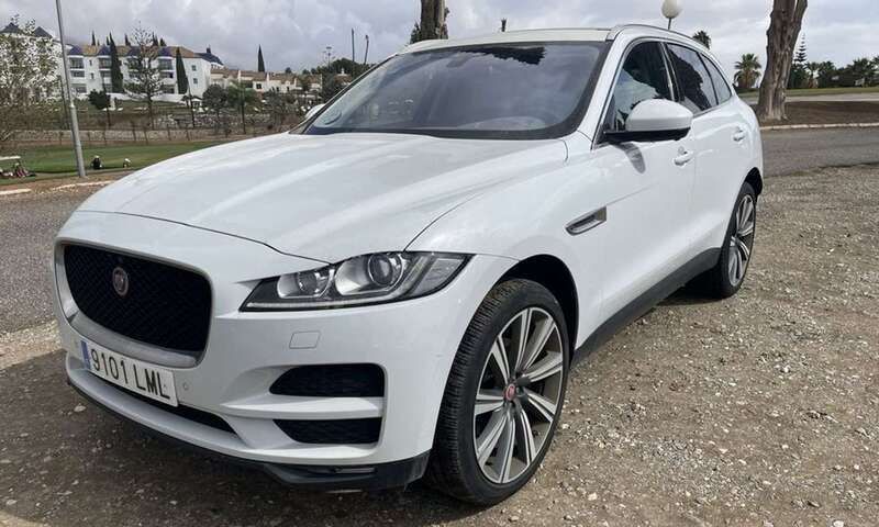 Blanco Usado 2016 Jaguar F-Pace First Edition SUV | 22.950 € (Super precio) - Imagen 1/4