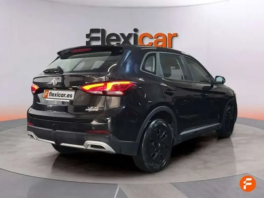 Usado MG ZS 197 CV (144 kW) 2025 Negro SUV