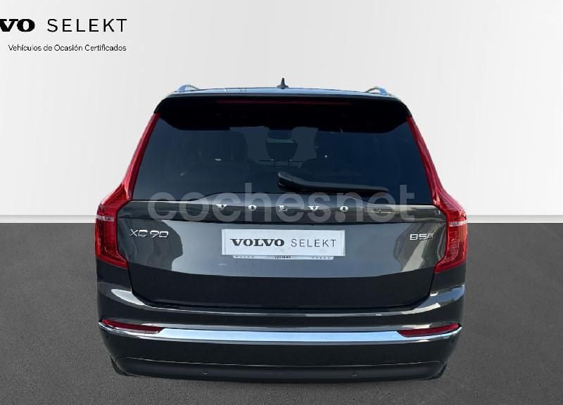Usado Volvo XC90 Ultimate 235 CV (172 kW) 2023 Gris / plata SUV