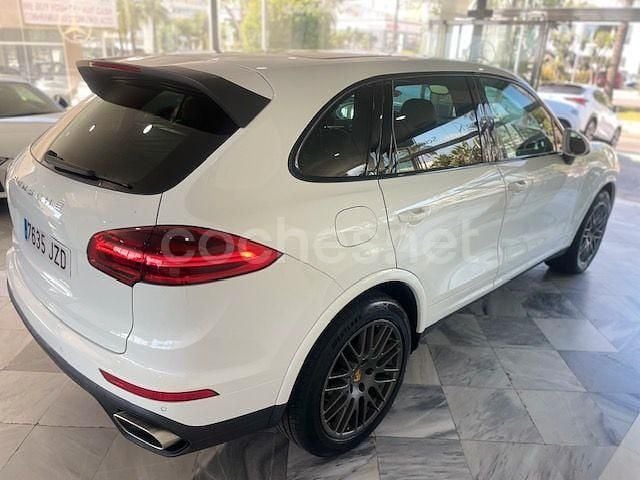 Usado Porsche Cayenne Platinum Edition 262 CV (192 kW) 2017 Blanco SUV