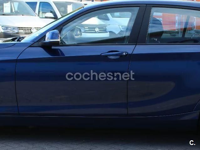 Usado BMW 120 Sport Line 190 CV (139 kW) 2018 Azul Utilitario
