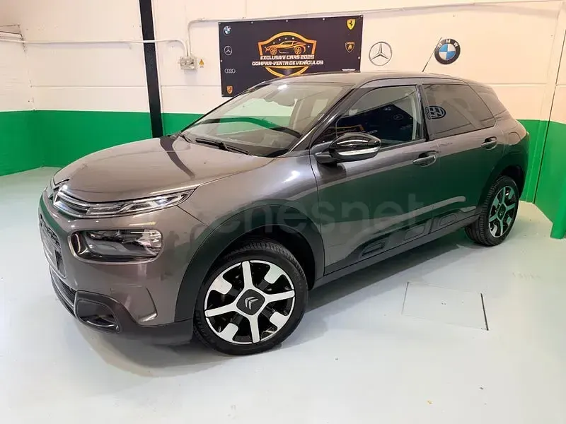 Usado Citroën C4 Feel 120 CV (88 kW) 2018 Gris / plata Berlina