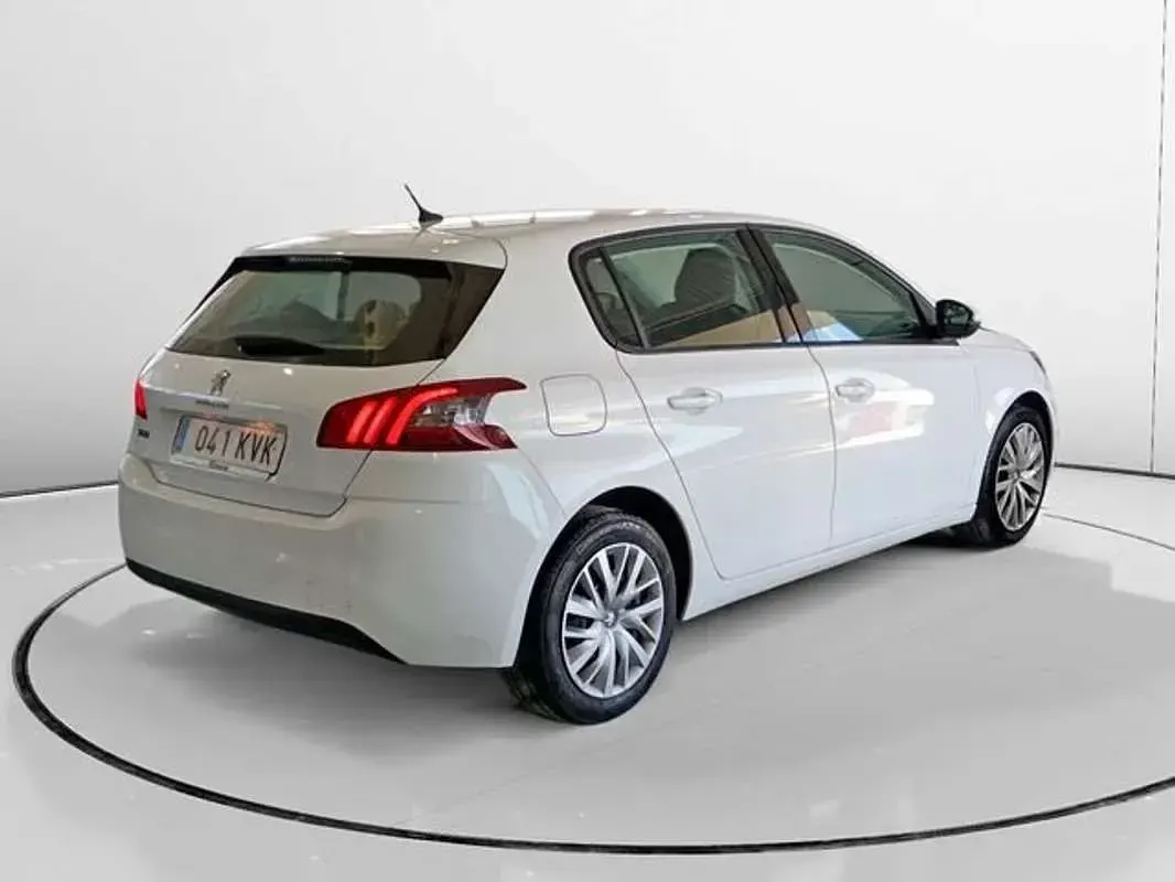Usado Peugeot 308 Business-Line 131 CV (96 kW) 2019 Blanco Utilitario