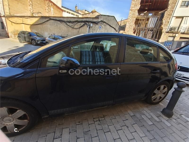 Usado Citroën C4 110 CV (80 kW) 2007 Negro Berlina