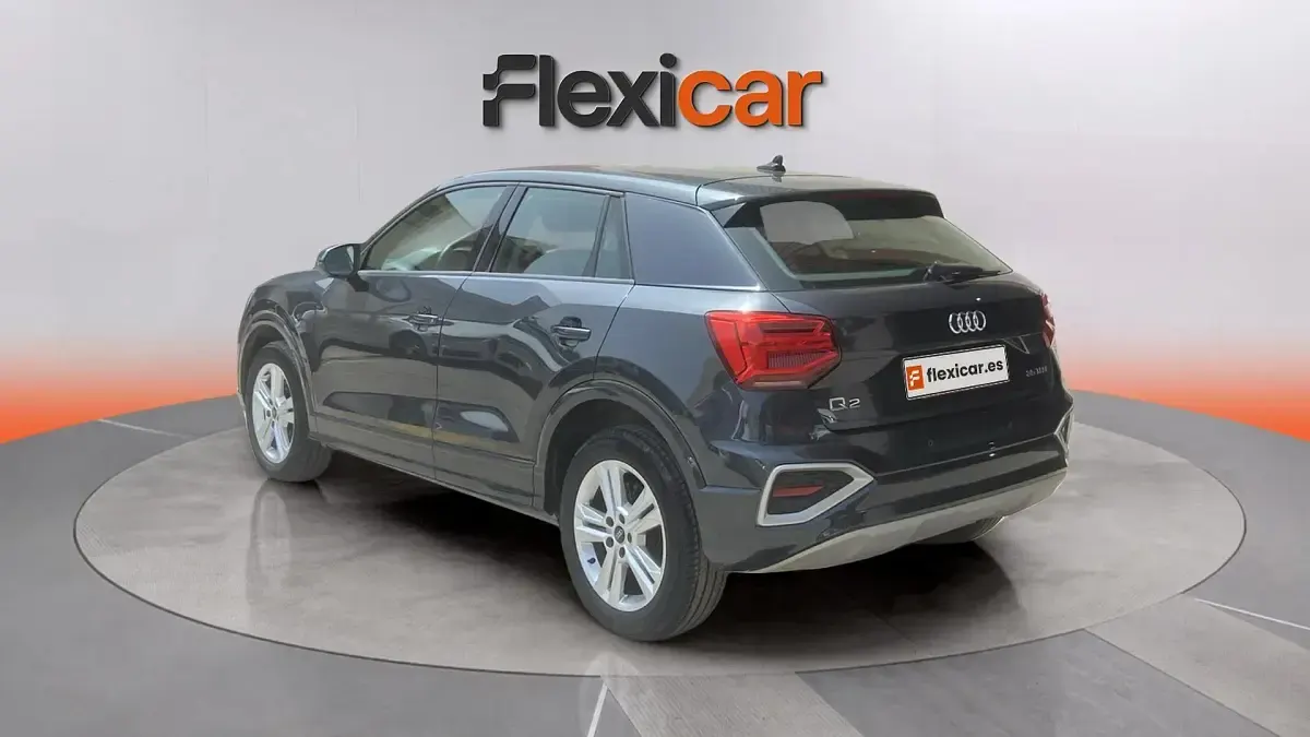 Usado Audi Q2 Advanced 150 CV (110 kW) 2021 Gris SUV