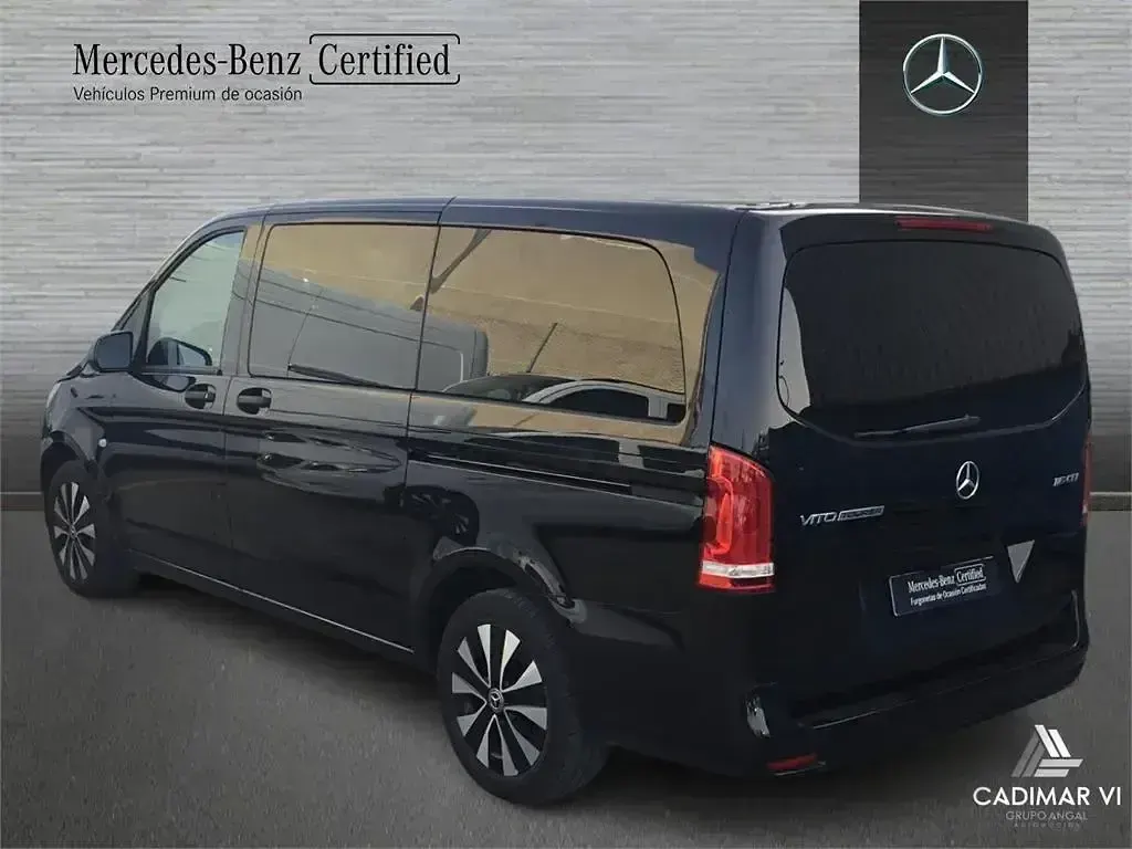 Usado Mercedes Vito 163 CV (119 kW) 2024 Negro Van