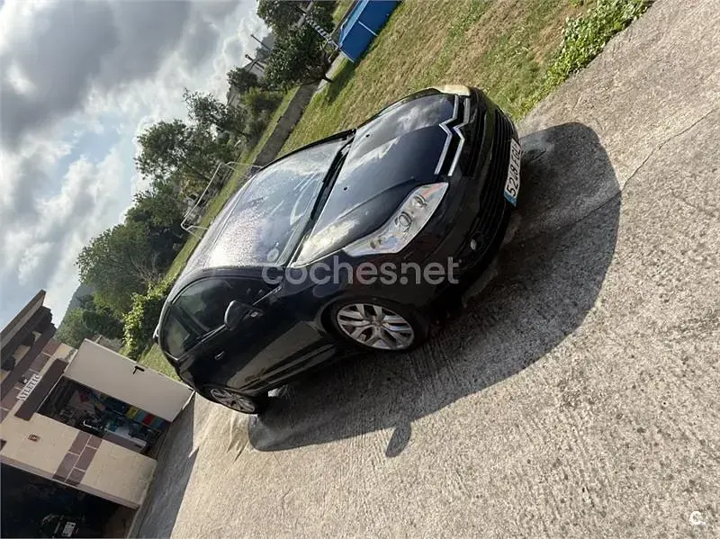 Usado Citroën C4 138 CV (101 kW) 2006 Negro Berlina