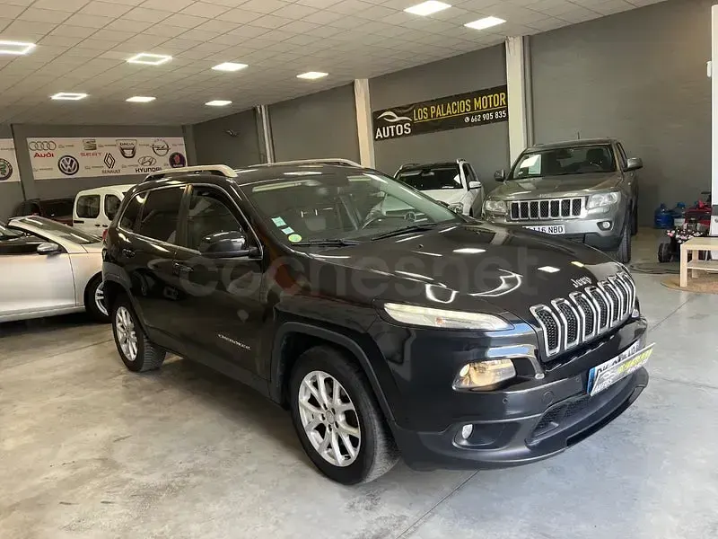 Usado Jeep Cherokee Longitude 140 CV (102 kW) 2015 Negro SUV