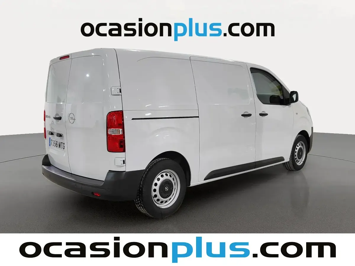 Usado Opel Vivaro-e Combi 120 CV (88 kW) 2024 Blanco Monovolumen
