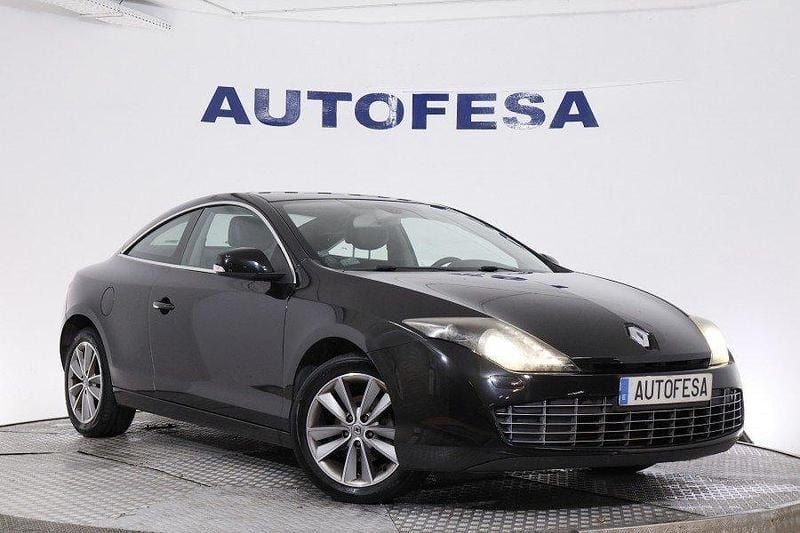 Usado Renault Laguna III Black Edition 110 CV (80 kW) 2014 Negra Coupe