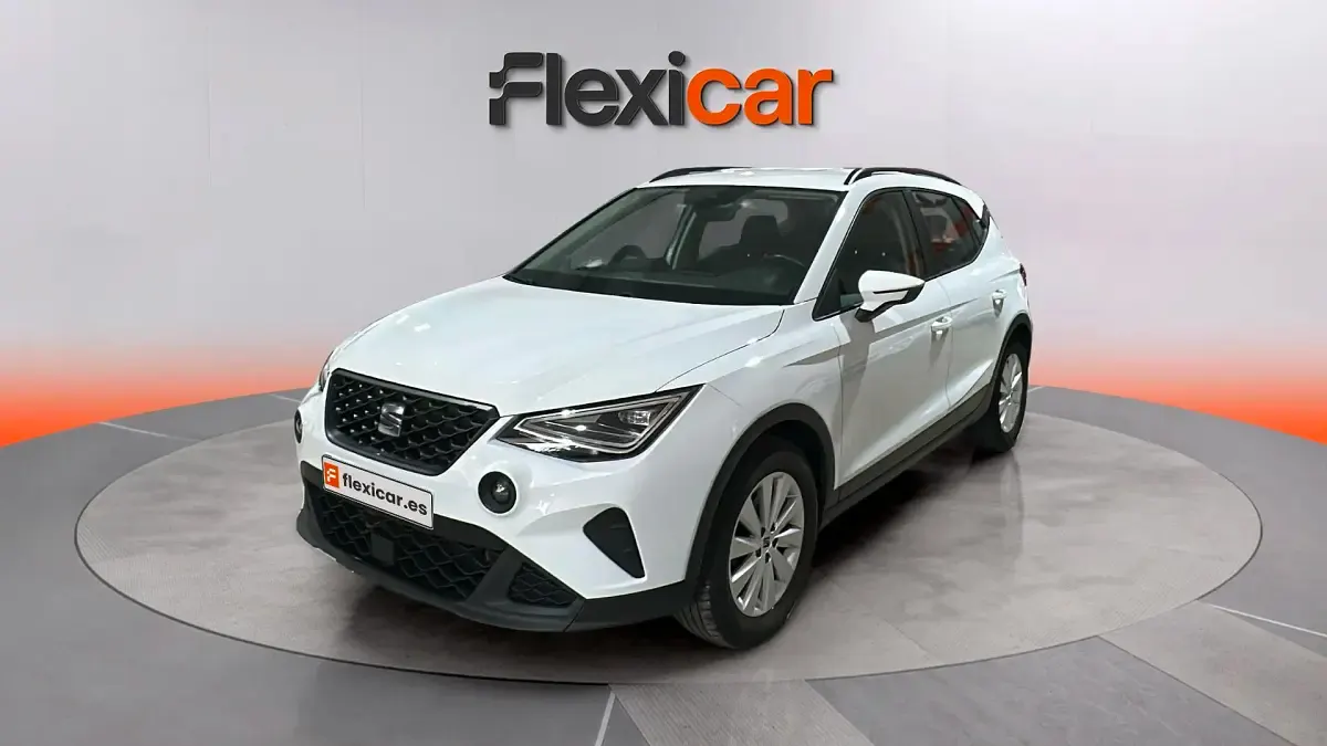 Usado Seat Arona Style 116 CV (85 kW) 2024 Blanco SUV