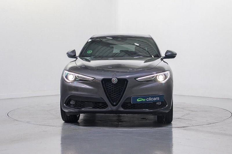 Usado Alfa Romeo Stelvio Veloce 210 CV (154 kW) 2021 Negro SUV