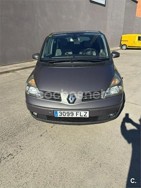 Gris / plata Usado 2003 Renault Espace Authentique Monovolumen | 3800 € (Precio justo) - Imagen 1/4