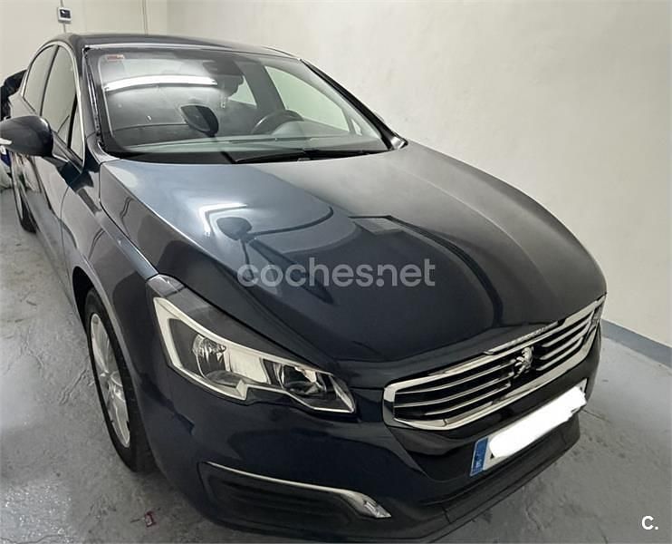 Usado Peugeot 508 Active 120 CV (88 kW) 2017 Azul Berlina