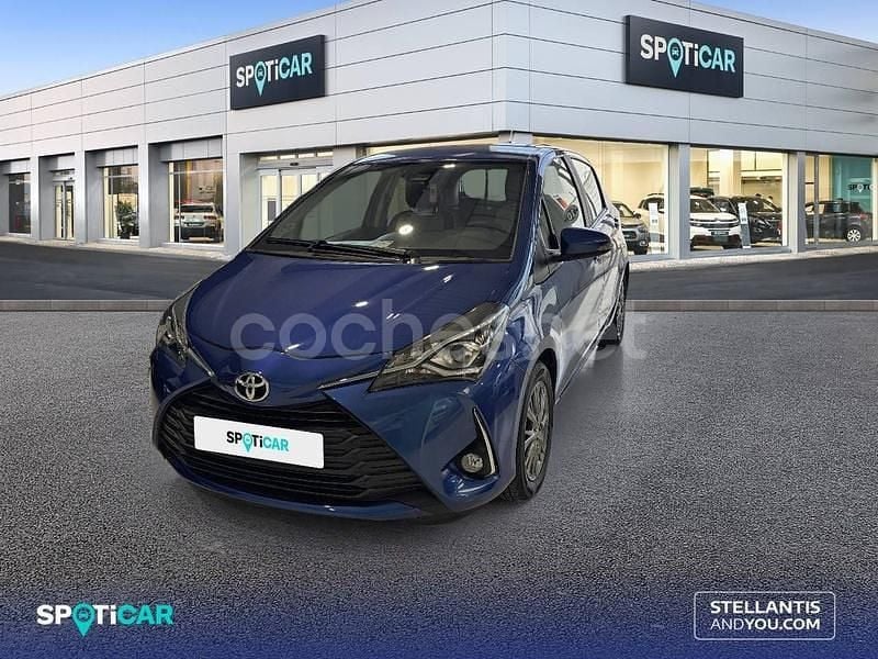Azul Usado 2019 Toyota Yaris Active Berlina | 10.295 € (Buen precio) - Imagen 1/4