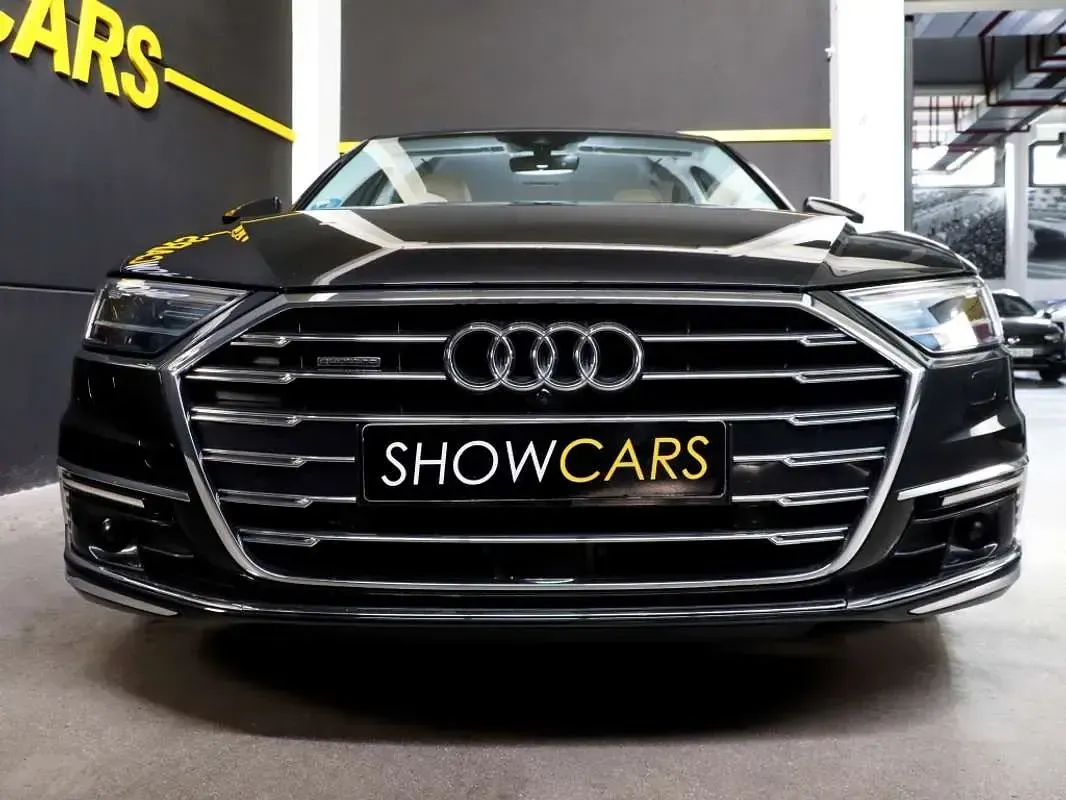 Usado Audi A8 Exclusive 462 CV (339 kW) 2021 Gris Berlina