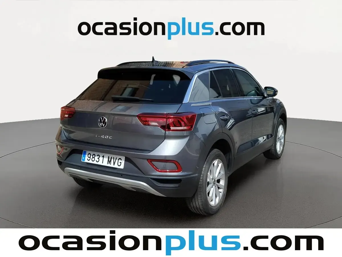 Usado VW T-Roc Life 115 CV (84 kW) 2024 Gris SUV