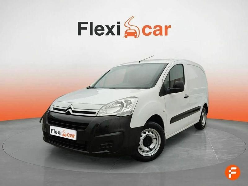 Usado Citroën Berlingo Shine 100 CV (73 kW) 2018 Blanco Monovolumen