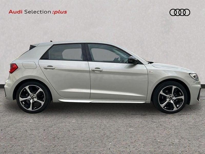 Usado Audi A1 Sportback 116 CV (85 kW) 2025 Gris / plata Utilitario