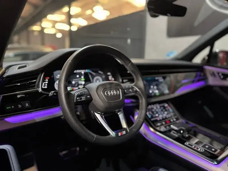 Usado Audi Q7 Ambiente 286 CV (210 kW) 2022 Blanco SUV