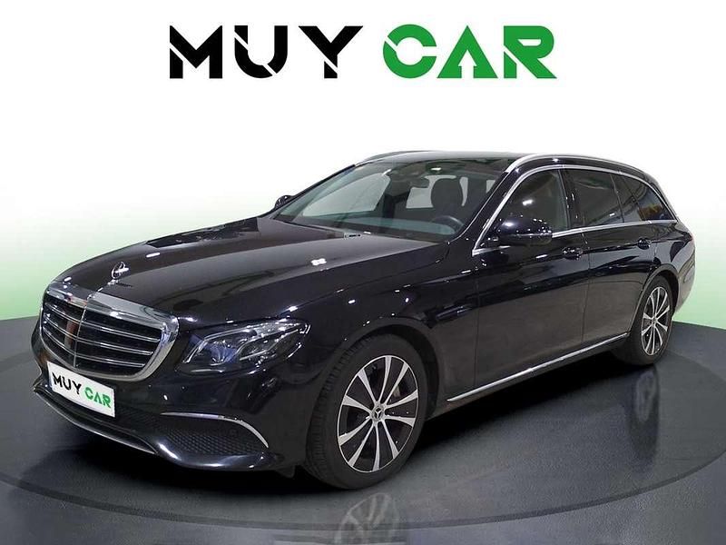 Usado Mercedes E300 306 CV (225 kW) 2019 Negro Familiar