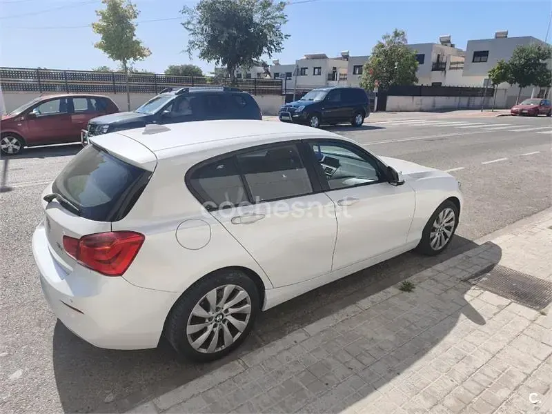 Usado BMW 118 150 CV (110 kW) 2017 Blanco Utilitario