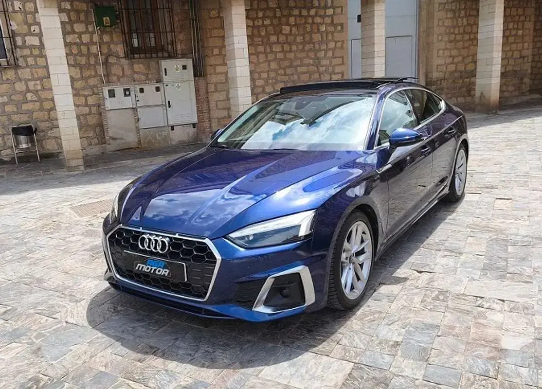 Usado Audi A5 Sportback S-Line 163 CV (119 kW) 2021 Azul Utilitario