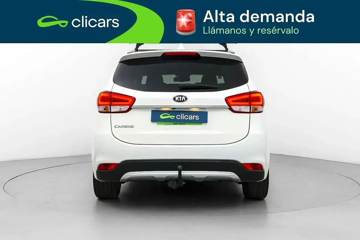 Usado Kia Carens 136 CV (100 kW) 2018 Blanco Monovolumen