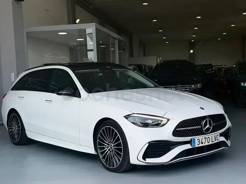 Usado Mercedes C220 200 CV (147 kW) 2021 Blanco Familiar