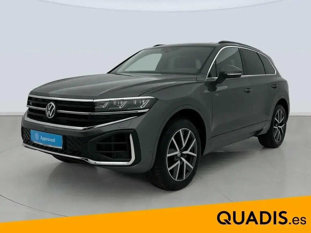 Second-hand VW Touareg R-line 286 CP (210 kW) 2025 SUV
