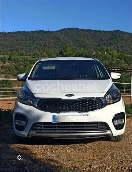 Usado Kia Carens 115 CV (84 kW) 2017 Blanco Monovolumen